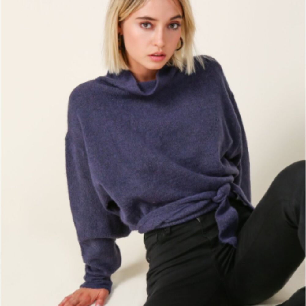 Line & Dot Oriana Tied Turtleneck Sweater Medium